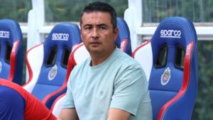 Arturo Ortega deja de ser técnico de Chivas tras ser eliminado de la Liguilla