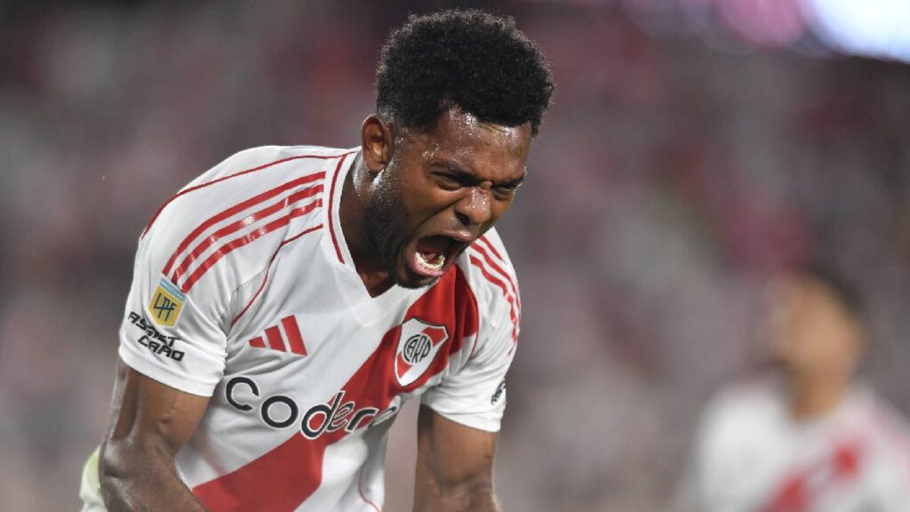 Miguel Ángel Borja celebrando su gol con River Plate / Foto: River Plate