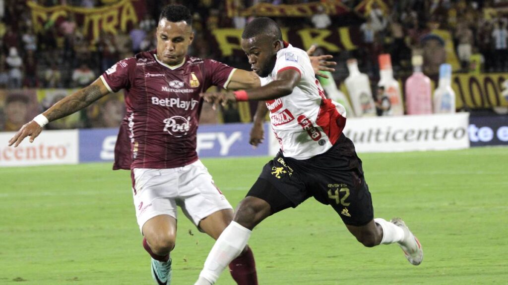 América de Cali vs Deportes Tolima / Vizzor