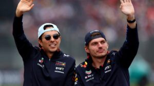 Checo Pérez se rinde ante Verstappen: “Max ha hecho la temporada más increíble que he visto”