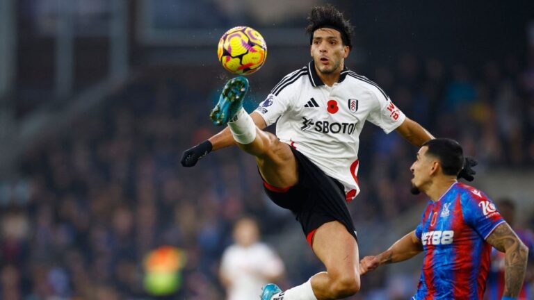 Raúl Jiménez participa con asistencia en la victoria del Fulham sobre el Crystal Palace… ¡Se acercan a los puestos europeos!