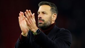 Ruud van Nistelrooy será el nuevo director técnico del Leicester City