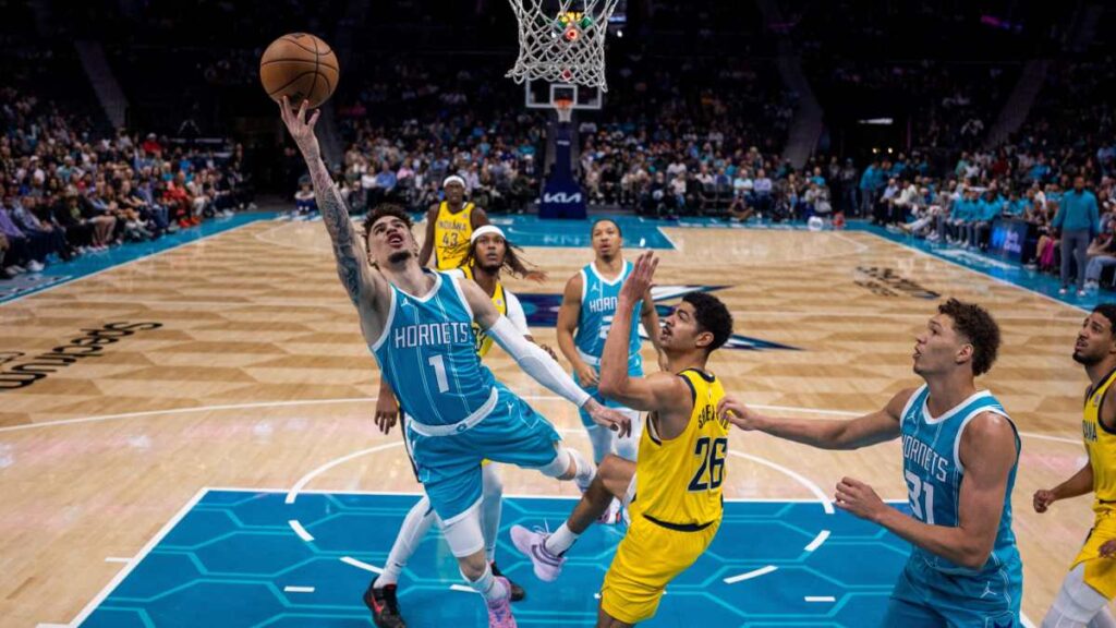 LaMelo Ball estará fuera de acción con los Hornets