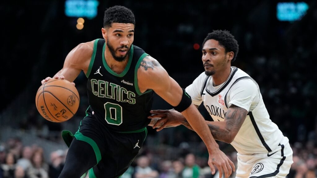 Tatum y los Celtics se imponen ante los Nets | AP