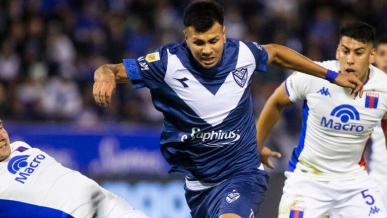 Vélez sufre para derrotar a Tigre y lo gana gracias a un gol en contra