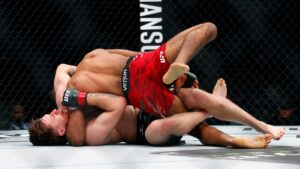 Youssef Zalal se lleva el bono de 50,000 tras la espectacular sumisión en UFC Edmonton