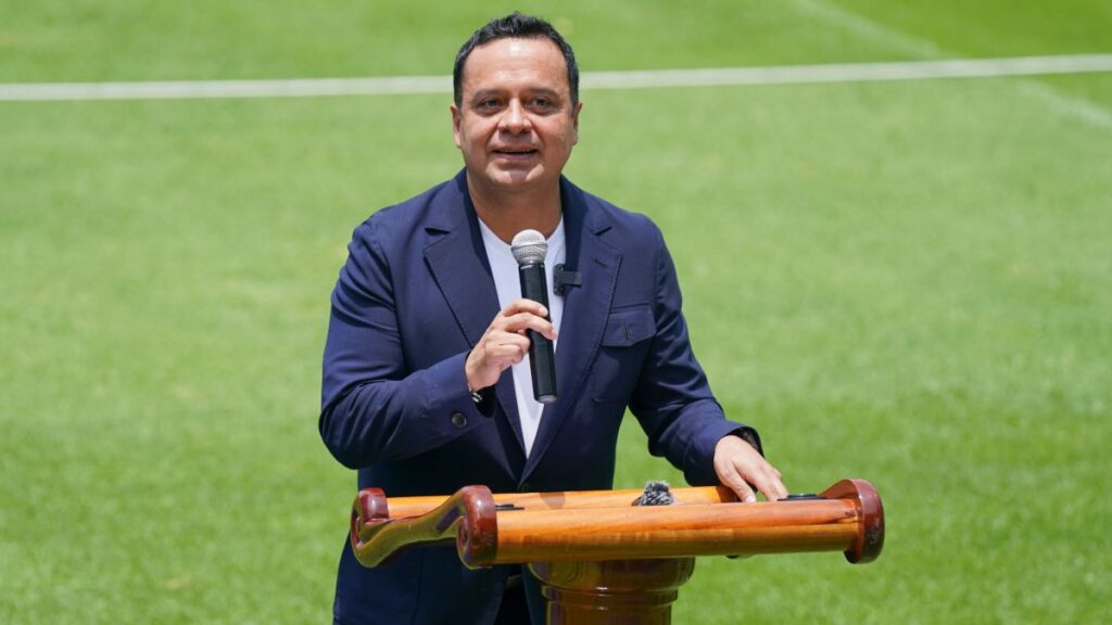 Víctor Velázquez, presidente de Cruz Azul