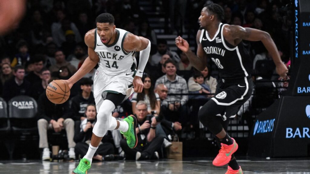 Un Antetokounmpo en plan grande lleva a los Bucks a la victoria sobre los Nets