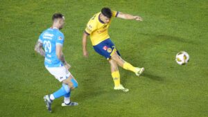 ¡GOLAZO! Richard Sánchez aparece en el Clásico Joven con tremendo disparo para aumentar la ventaja del América