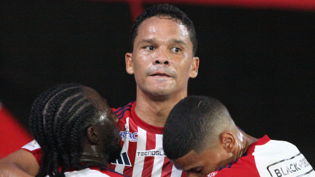 Carlos Bacca, jugador de Junior. - Vizzor Image.