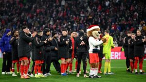 Bayern Munich cambia fiesta navideña por homenaje a las víctimas del atentado de Magdeburgo