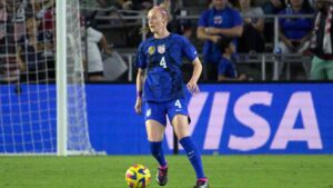 Becky Sauerbrunn anuncia su retiro