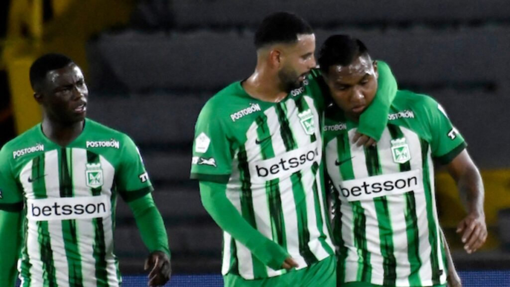 Nacional celebrando en Liga | VizzorImage.