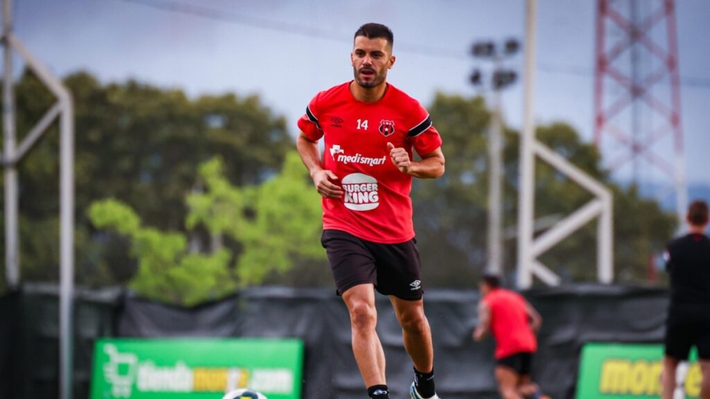 Iago Falque | Alajuelense.