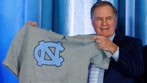 Dirigir a North Carolina, un sueño hecho realidad para Bill Belichick y no piensa en volver a la NFL