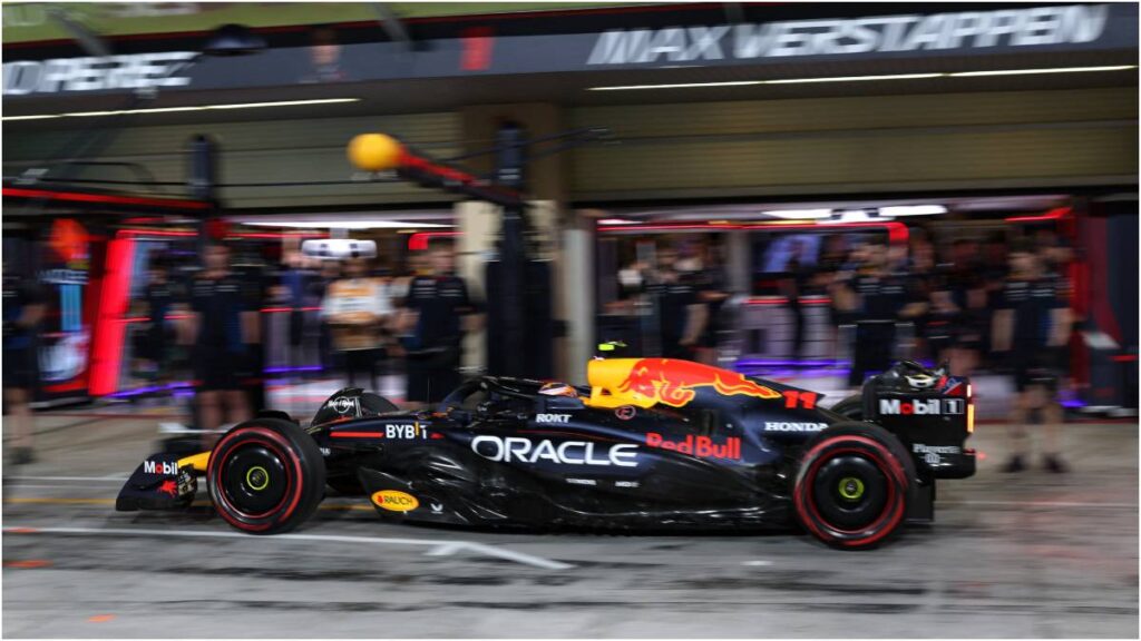 El piloto mexicano de Red Bull, Checo Pérez, se ubicó dentro del Top 10 del Gran Premio de Abu Dhabi; al tiempo que Lando Norris será poleman.