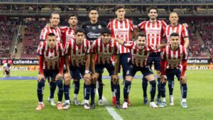 ¿Cuál es la posición que más necesita reforzar Chivas para el Clausura 2025?