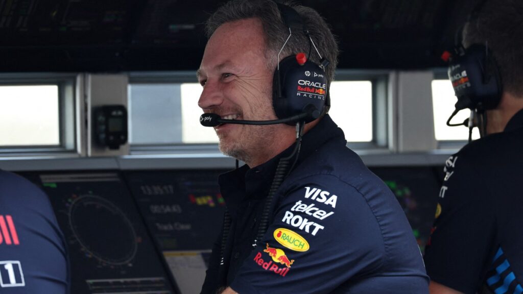 Christian Horner deja en el aire el futuro de Checo Pérez: "Vamos a sentarnos y discutir el futuro"