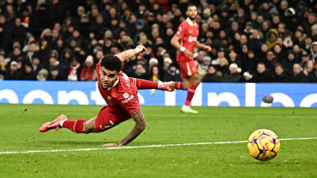 Luis Díaz, en un partido del Liverpool. - Reuters.