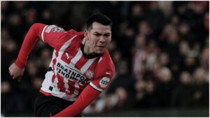 El PSV vence al Feyenoord de Santiago Giménez en la despedida de Chucky Lozano