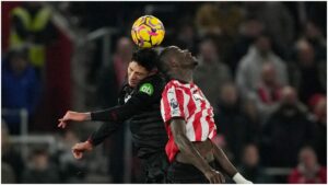 El West Ham de Edson Álvarez recibe su ‘regalo’ de Navidad con tres puntos ante el Southampton