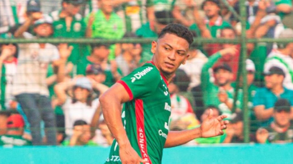 Alexy Vega, buscado por Comunicaciones