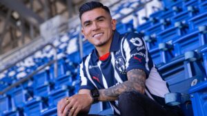 Hueso Reyes comprometido con Rayados: “Sigan ilusionados, vengo a sumarme de la mejor manera a este proyecto”