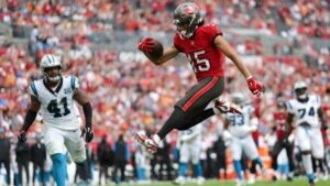 Agentes libres para la Semana 18 del Fantasy Football de la NFL: Jalen McMillan, Ameer Abdullah… ¿y Carson Wentz?