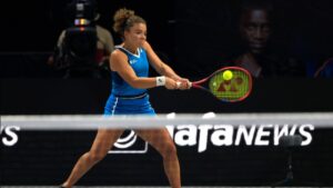 Jasmine Paolini y Kites se llevan la victoria ante Eagles de Iga Swiatek en la World Tennis League