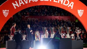 Jesús Navas se despide del fútbol con un homenaje en Sevilla