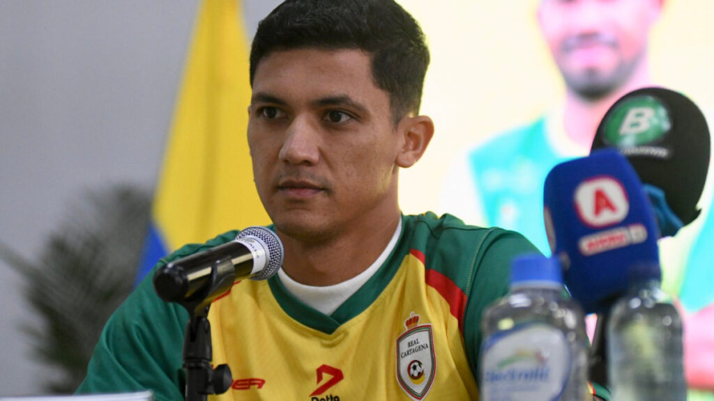 Fredy Montero llega al Real Cartagena. - @RealCartagena.