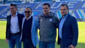 Pablo Guede, nuevo técnico del Puebla: “Muy contento y muy feliz por el desafío que tenemos por delante”