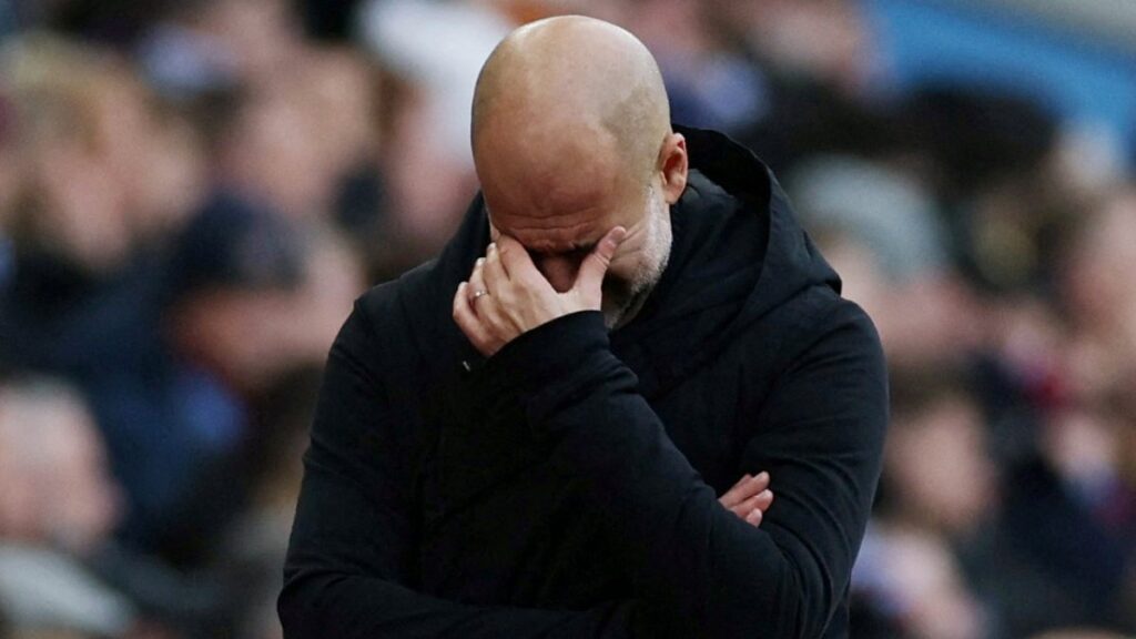 Pep Guardiola tiene contrato hasta 2027