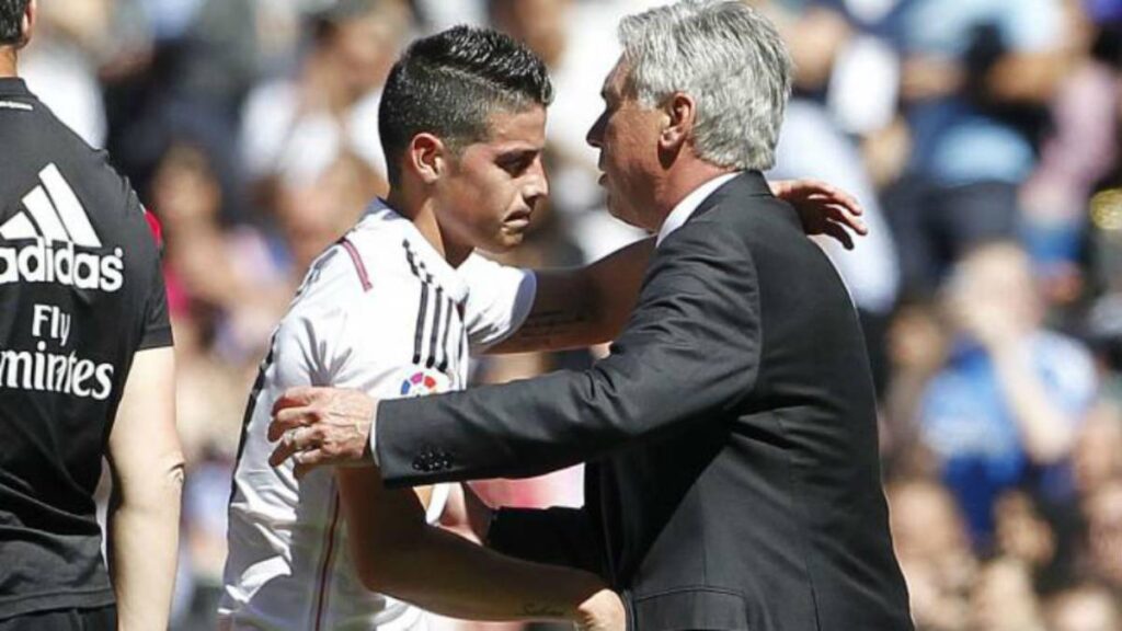 James Rodríguez con Carlo Ancelotti