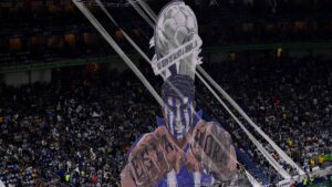 El Gigante de Acero le da una espectacular bienvenida a Rayados previo a la final ante el América