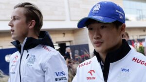 ¿Yuki Tsunoda merecía el lugar de Checo Pérez en Red Bull por encima de Liam Lawson?