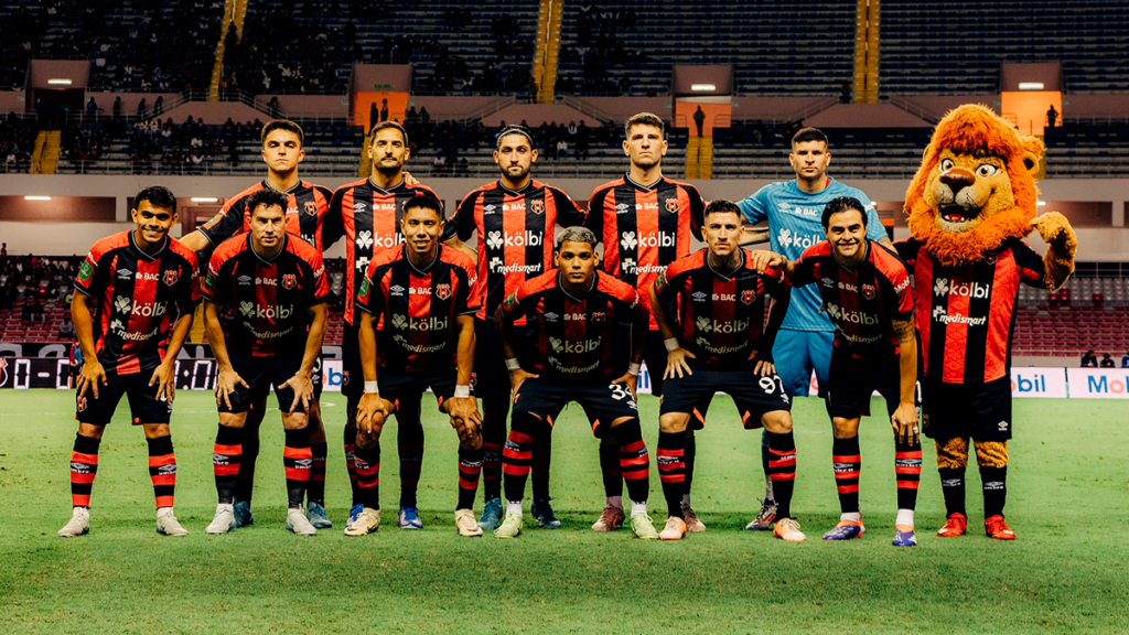 Sebastián Hernández no seguirá en Alajuelense.