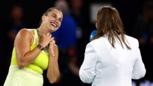 Sabalenka supera a Paula Badosa y se pone a una victoria del tricampeonato en el Australian Open