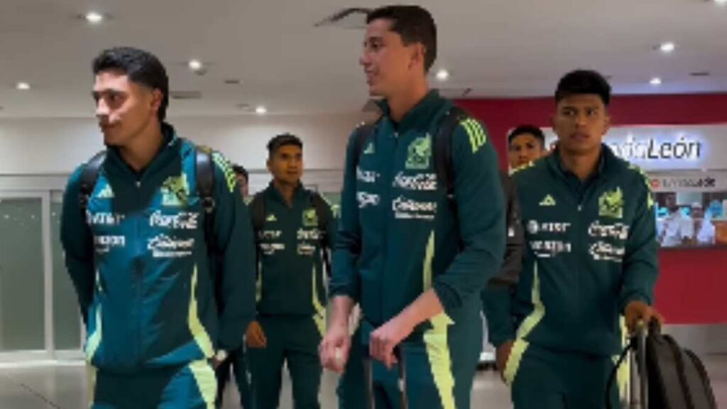 La selección mexicana llega a Argentina para preparar su gira por Sudamérica