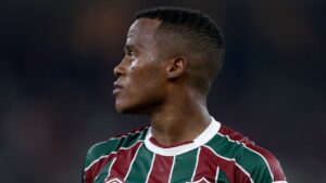 Presidente de Fluminense revela que Jhon Arias rechazó jugar en el Zenit