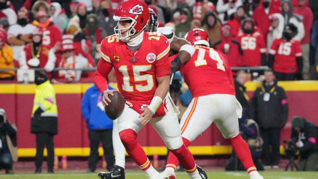 Chiefs mantienen sueño de tricampeonato y se instalan en el Juego de Campeonato de la AFC