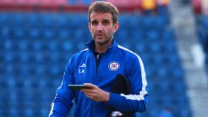 ¿Los dejó en visto? Iván Alonso habría aceptado propuesta del Porto por Martín Anselmi para después arrepentirse