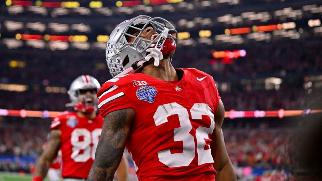 Ohio State vence a Texas en el Cotton Bowl y se citarán con Notre Dame en el juego por el Campeonato Nacional NCAA