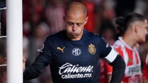 Chicharito da la cara tras caer ante Necaxa: “En este club ninguna derrota es aceptable”