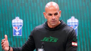 Los Cowboys apuntan a Robert Saleh como su primera entrevista para entrenador