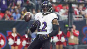 Ravens pasan de la edad: dan a Derrick Henry el contrato más grande para un corredor de 30 años