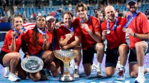 Coco Gauff y Taylor Fritz le dan el título de la United Cup a Estados Unidos