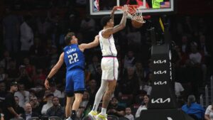 Tyler Herro dirige el triunfo del Heat sobre Orlando Magic en doble tiempo extra