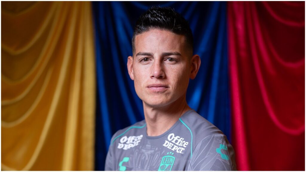 James Rodríguez firma contrato con el León | Imago7