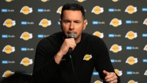 JJ Redick, devastado por la destrucción provocada por los incendios en Los Ángeles